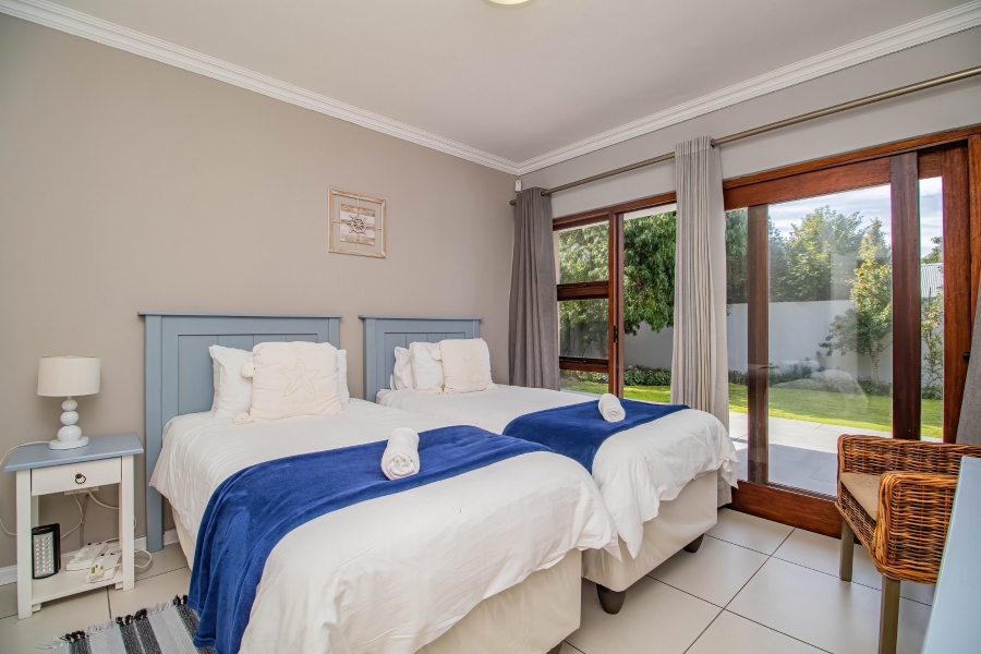 5 Bedroom Property for Sale in Seaside Longships Western Cape